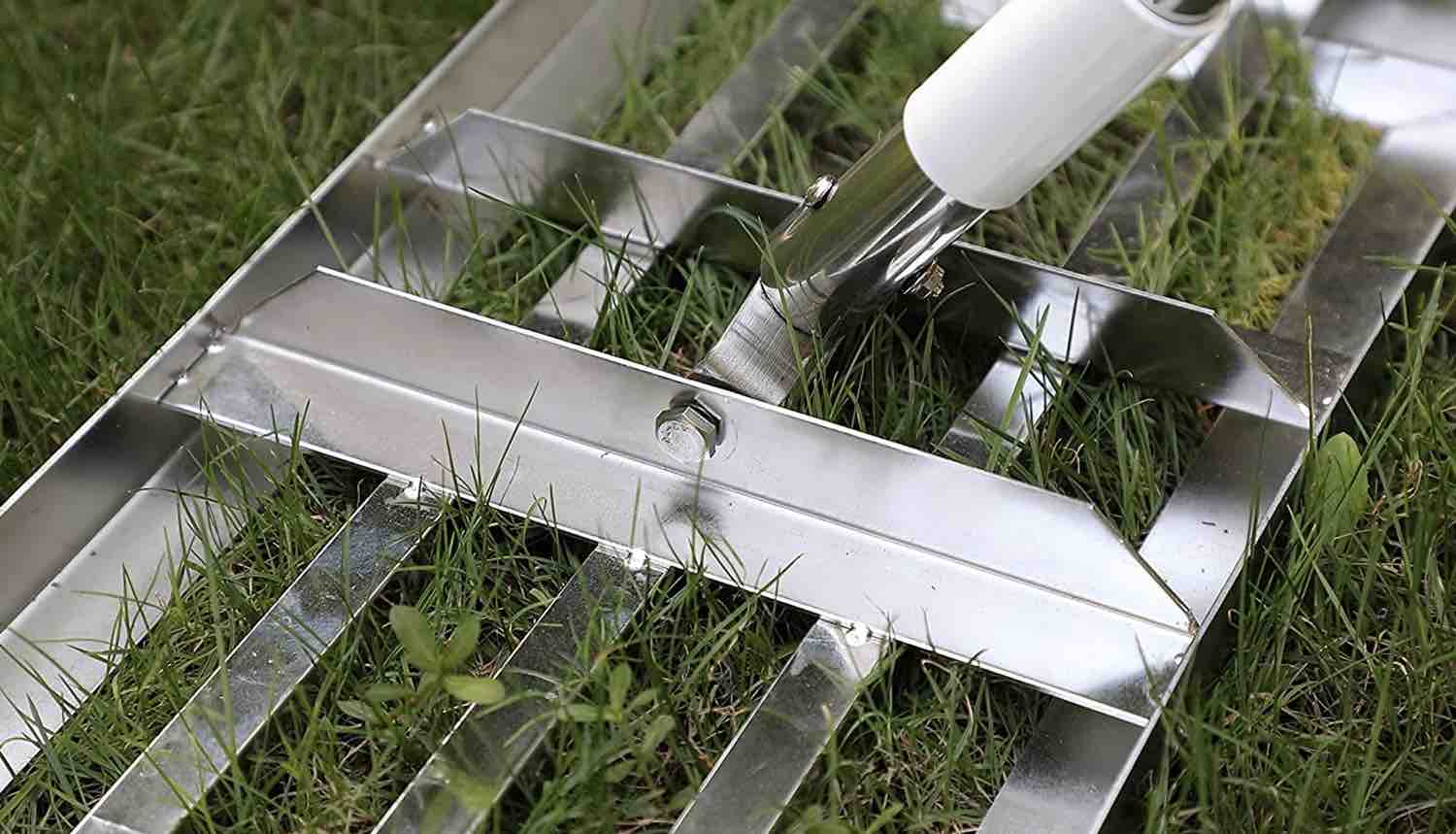 Lawn Lute: Yard Spreader: image 5