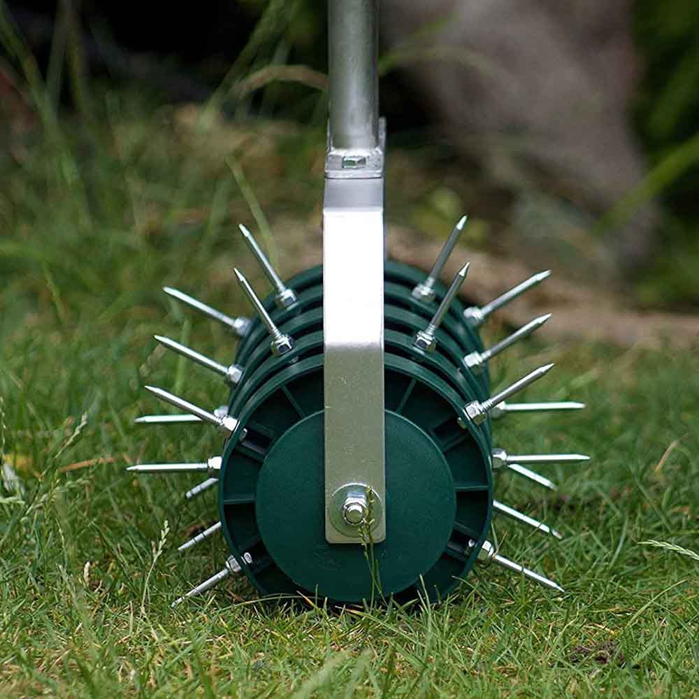 Rolling Lawn Aerator: image 9